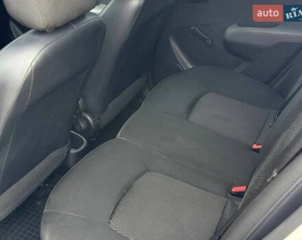 Білий Хендай і10, об'ємом двигуна 1.09 л та пробігом 148 тис. км за 4799 $, фото 9 на Automoto.ua