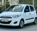 Белый Хендай и10, объемом двигателя 1.1 л и пробегом 145 тыс. км за 4200 $, фото 1 на Automoto.ua