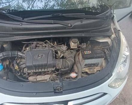 Білий Хендай і10, об'ємом двигуна 1.09 л та пробігом 162 тис. км за 4600 $, фото 18 на Automoto.ua