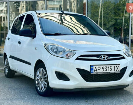 Білий Хендай і10, об'ємом двигуна 1.1 л та пробігом 145 тис. км за 4300 $, фото 2 на Automoto.ua