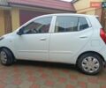 Белый Хендай и10, объемом двигателя 1.25 л и пробегом 80 тыс. км за 4999 $, фото 4 на Automoto.ua