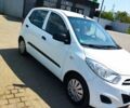 Белый Хендай и10, объемом двигателя 1.1 л и пробегом 150 тыс. км за 5500 $, фото 1 на Automoto.ua
