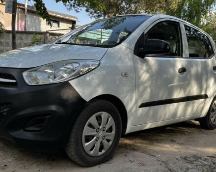 Белый Хендай и10, объемом двигателя 1.1 л и пробегом 128 тыс. км за 4500 $, фото 4 на Automoto.ua