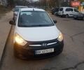 Белый Хендай и10, объемом двигателя 1.09 л и пробегом 126 тыс. км за 5100 $, фото 3 на Automoto.ua