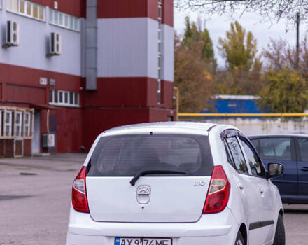 Хендай и10 2013 в Кременчуге на Automoto.ua Белый Хендай и10, объемом двигателя 1.09 л и пробегом 76 тыс. км за 6000 $, фото 1 на Automoto.ua