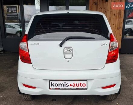 Білий Хендай і10, об'ємом двигуна 1.1 л та пробігом 87 тис. км за 5799 $, фото 31 на Automoto.ua