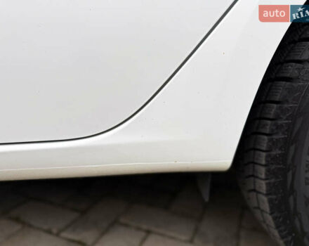 Білий Хендай і10, об'ємом двигуна 1.2 л та пробігом 49 тис. км за 7900 $, фото 23 на Automoto.ua