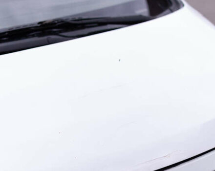 Хендай и10 2013 в Кременчуге на Automoto.ua Белый Хендай и10, объемом двигателя 1.09 л и пробегом 76 тыс. км за 6000 $, фото 22 на Automoto.ua