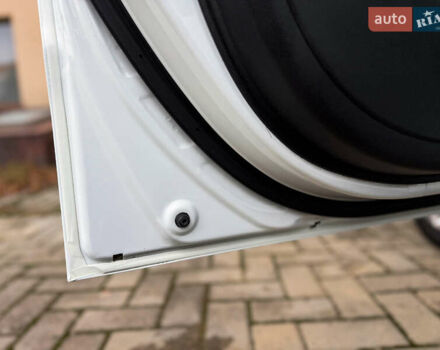 Білий Хендай і10, об'ємом двигуна 1.2 л та пробігом 49 тис. км за 7900 $, фото 59 на Automoto.ua