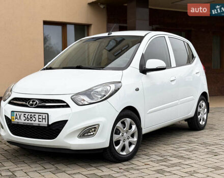 Білий Хендай і10, об'ємом двигуна 1.2 л та пробігом 49 тис. км за 7900 $, фото 3 на Automoto.ua