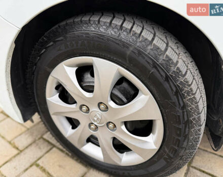 Білий Хендай і10, об'ємом двигуна 1.2 л та пробігом 49 тис. км за 7900 $, фото 14 на Automoto.ua