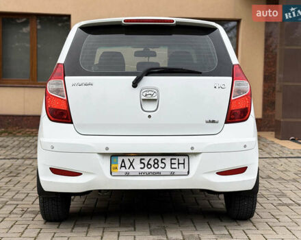 Білий Хендай і10, об'ємом двигуна 1.2 л та пробігом 49 тис. км за 7900 $, фото 44 на Automoto.ua