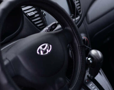 Хендай и10 2013 в Кременчуге на Automoto.ua Белый Хендай и10, объемом двигателя 1.09 л и пробегом 76 тыс. км за 6000 $, фото 9 на Automoto.ua