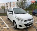 Белый Хендай и10, объемом двигателя 1.09 л и пробегом 123 тыс. км за 5700 $, фото 1 на Automoto.ua