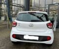 Білий Хендай і10, об'ємом двигуна 1.2 л та пробігом 212 тис. км за 8777 $, фото 3 на Automoto.ua