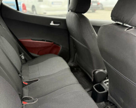 Белый Хендай и10, объемом двигателя 1.25 л и пробегом 77 тыс. км за 9799 $, фото 14 на Automoto.ua