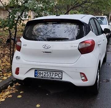 Белый Хендай и10, объемом двигателя 1.2 л и пробегом 38 тыс. км за 8518 $, фото 3 на Automoto.ua