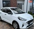 Белый Хендай и10, объемом двигателя 1.2 л и пробегом 64 тыс. км за 13000 $, фото 1 на Automoto.ua