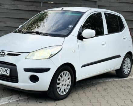 Белый Хендай и10, объемом двигателя 1.1 л и пробегом 117 тыс. км за 5990 $, фото 1 на Automoto.ua