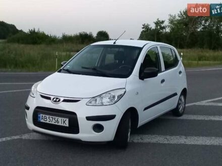 Хендай и10 2009 в Тульчине на Automoto.ua Белый Хендай и10, объемом двигателя 1.09 л и пробегом 212 тыс. км за 4200 $, фото 1 на Automoto.ua
