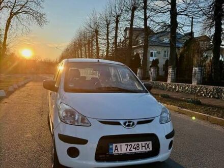 Хендай и10 2009 в Белой Церкве на Automoto.ua Белый Хендай и10, объемом двигателя 1.09 л и пробегом 164 тыс. км за 4500 $, фото 1 на Automoto.ua