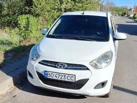 Хендай и10 2011 в Тернополе на Automoto.ua Белый Хендай и10, объемом двигателя 1.25 л и пробегом 117 тыс. км за 4678 $, фото 1 на Automoto.ua