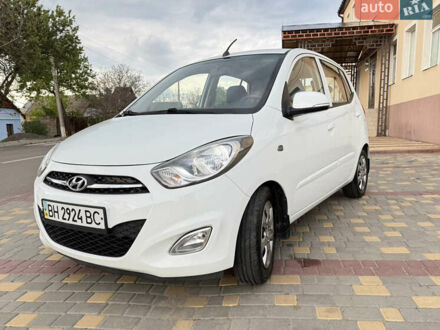 Хендай и10 2012 в Одессе на Automoto.ua Белый Хендай и10, объемом двигателя 1.25 л и пробегом 103 тыс. км за 7600 $, фото 1 на Automoto.ua