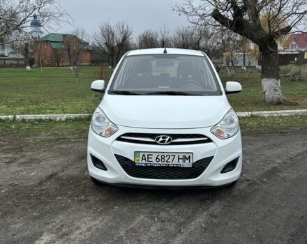 Белый Хендай и10, объемом двигателя 1.1 л и пробегом 15 тыс. км за 5999 $, фото 1 на Automoto.ua