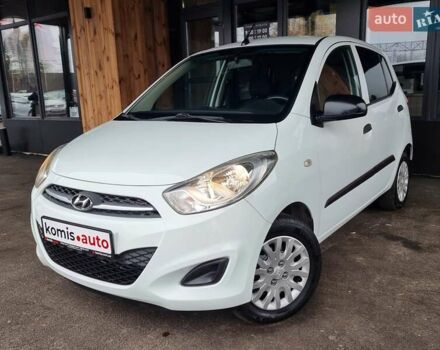 Белый Хендай и10, объемом двигателя 1.1 л и пробегом 87 тыс. км за 5799 $, фото 1 на Automoto.ua