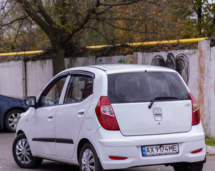 Хендай і10 2013 у Кременчуге на Automoto.ua Білий Хендай і10, об'ємом двигуна 1.09 л та пробігом 76 тис. км за 6000 $, фото 1 на Automoto.ua