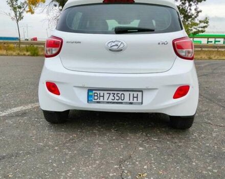 Белый Хендай и10, объемом двигателя 1 л и пробегом 110 тыс. км за 8500 $, фото 1 на Automoto.ua
