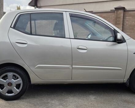 Бежевый Хендай и10, объемом двигателя 1.2 л и пробегом 130 тыс. км за 6500 $, фото 6 на Automoto.ua