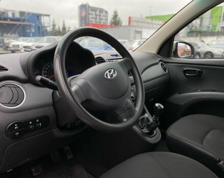 Бежевый Хендай и10, объемом двигателя 1.1 л и пробегом 156 тыс. км за 4550 $, фото 7 на Automoto.ua