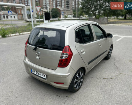 Бежевый Хендай и10, объемом двигателя 1.1 л и пробегом 82 тыс. км за 4500 $, фото 7 на Automoto.ua