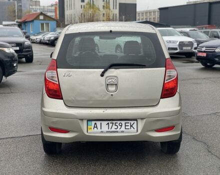 Бежевый Хендай и10, объемом двигателя 1.1 л и пробегом 156 тыс. км за 4550 $, фото 4 на Automoto.ua