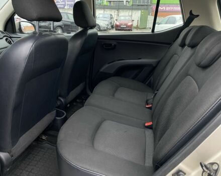 Бежевый Хендай и10, объемом двигателя 1.1 л и пробегом 156 тыс. км за 4550 $, фото 8 на Automoto.ua