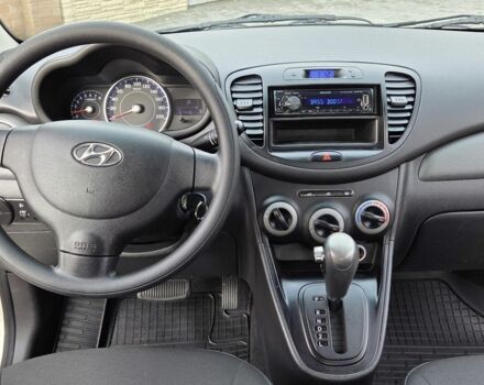 Бежевый Хендай и10, объемом двигателя 1.2 л и пробегом 130 тыс. км за 6500 $, фото 22 на Automoto.ua