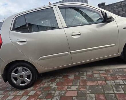 Бежевый Хендай и10, объемом двигателя 1.09 л и пробегом 131 тыс. км за 6666 $, фото 3 на Automoto.ua