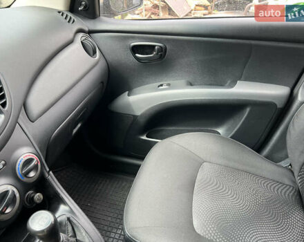 Бежевый Хендай и10, объемом двигателя 1.1 л и пробегом 82 тыс. км за 4500 $, фото 24 на Automoto.ua