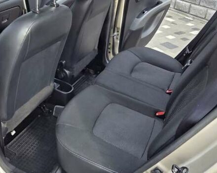 Бежевый Хендай и10, объемом двигателя 1.09 л и пробегом 131 тыс. км за 6666 $, фото 23 на Automoto.ua