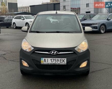 Бежевый Хендай и10, объемом двигателя 1.09 л и пробегом 156 тыс. км за 4550 $, фото 2 на Automoto.ua