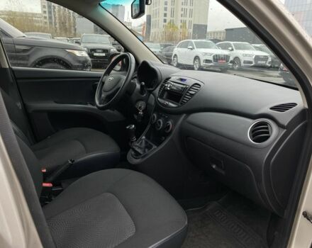 Бежевый Хендай и10, объемом двигателя 1.1 л и пробегом 156 тыс. км за 4550 $, фото 11 на Automoto.ua