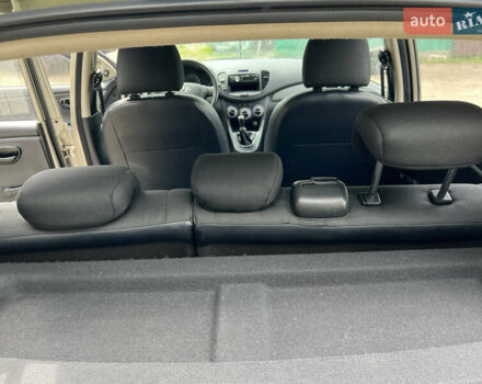 Бежевый Хендай и10, объемом двигателя 1.1 л и пробегом 82 тыс. км за 4500 $, фото 20 на Automoto.ua