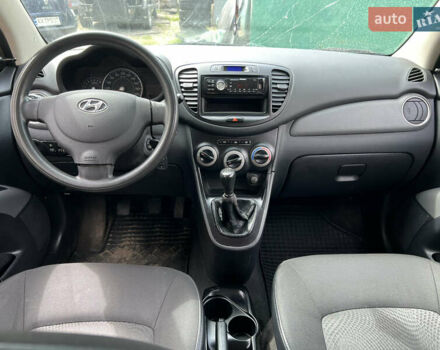 Бежевый Хендай и10, объемом двигателя 1.1 л и пробегом 82 тыс. км за 4500 $, фото 25 на Automoto.ua