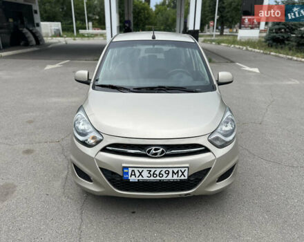 Бежевый Хендай и10, объемом двигателя 1.1 л и пробегом 82 тыс. км за 4500 $, фото 5 на Automoto.ua