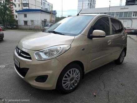 Хендай и10 2011 в Киеве на Automoto.ua Бежевый Хендай и10, объемом двигателя 1.1 л и пробегом 98 тыс. км за 6500 $, фото 1 на Automoto.ua