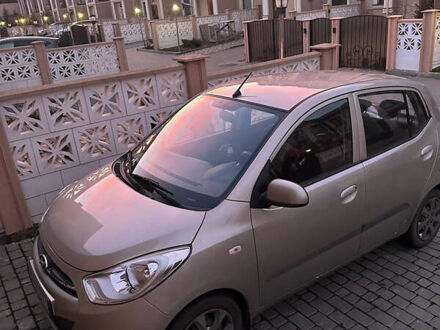 Хендай и10 2013 в Одессе на Automoto.ua Бежевый Хендай и10, объемом двигателя 1.09 л и пробегом 128 тыс. км за 5700 $, фото 1 на Automoto.ua