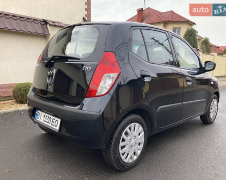 Черный Хендай и10, объемом двигателя 1.09 л и пробегом 67 тыс. км за 6800 $, фото 2 на Automoto.ua