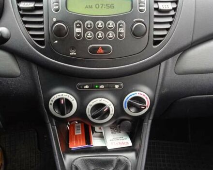 Чорний Хендай і10, об'ємом двигуна 1.09 л та пробігом 144 тис. км за 4600 $, фото 3 на Automoto.ua