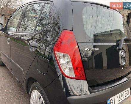 Черный Хендай и10, объемом двигателя 1.09 л и пробегом 67 тыс. км за 6800 $, фото 4 на Automoto.ua